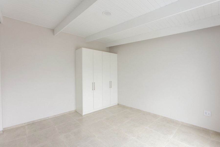 3 Bedroom Property for Sale in Brittania Beach Estate Western Cape